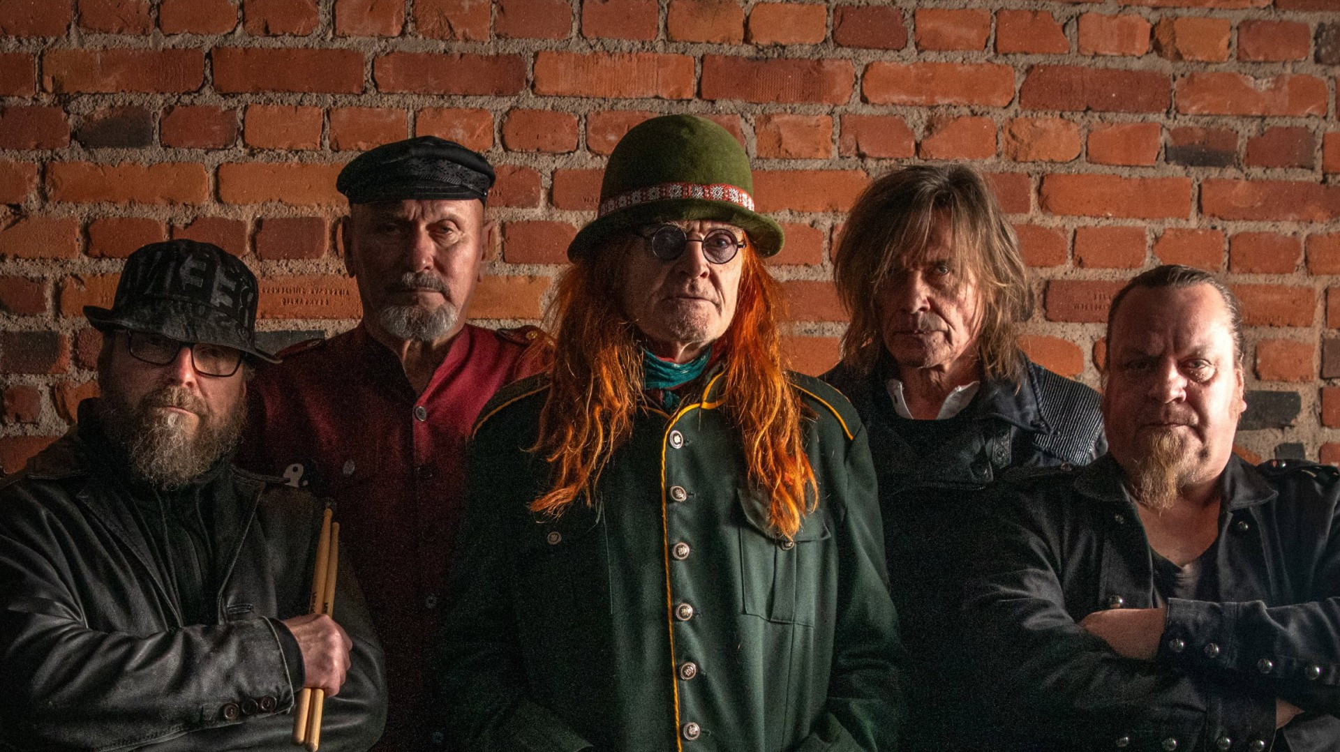 pelle-miljoona-band-cropped.jpg